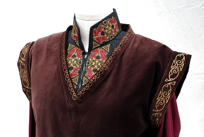 Theoden Inspired Outfit Detail