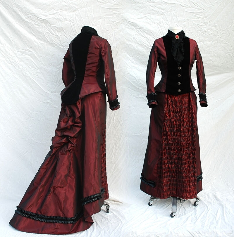 Mina Harker Inspired Victorian Outfit from Taffeta and Velvet