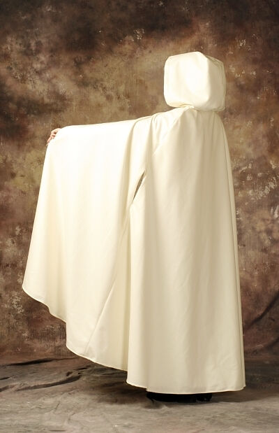 The Pearl Ivory White Wedding Cloak