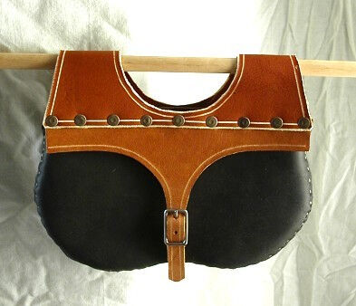 Handmade Historically Inspired Kidney Pouch